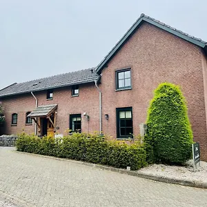 https://attractive-farmhouse-in-south-limburg-with-terrace.maastrichthotels.net