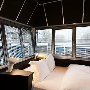https://sweets-wiegbrug.amsterdamhotelsnl.com